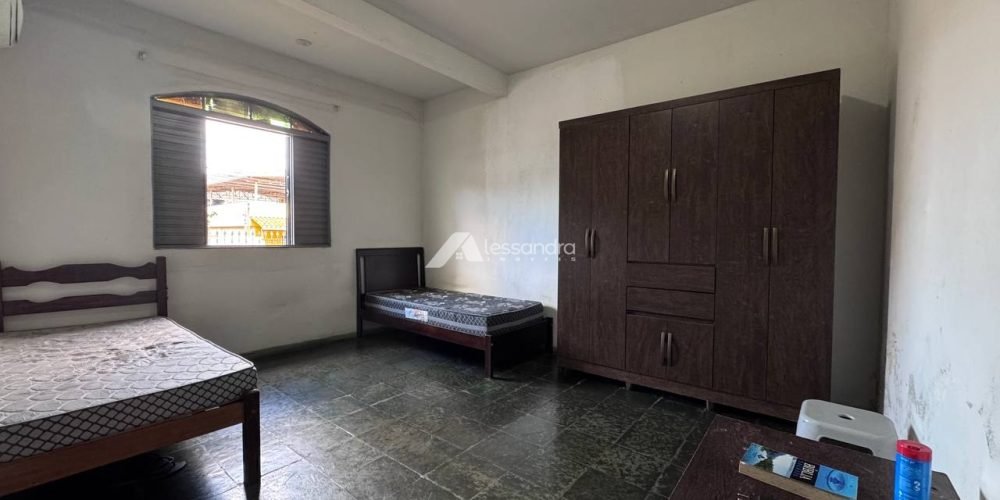 photo_4900246300067040592_y